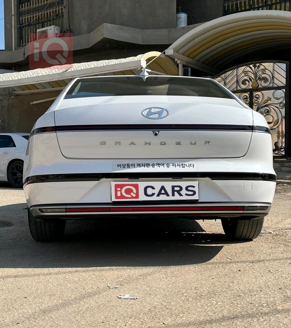 هيونداي غراندور